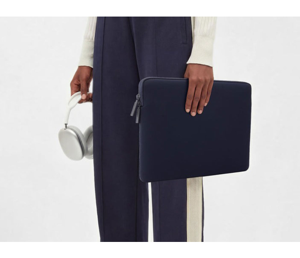 Pipetto Classic Fit Sleeve MacBook Neo 13 A18 Pro dark blue - 1537923 - zdjęcie 4